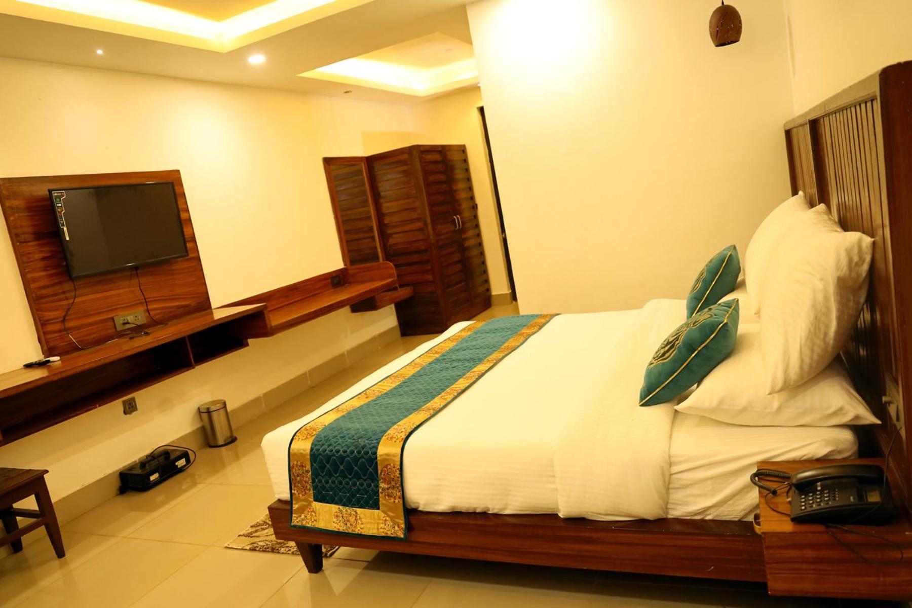Panna Tiger Resort- Riverside Property Rājgarh Exteriör bild