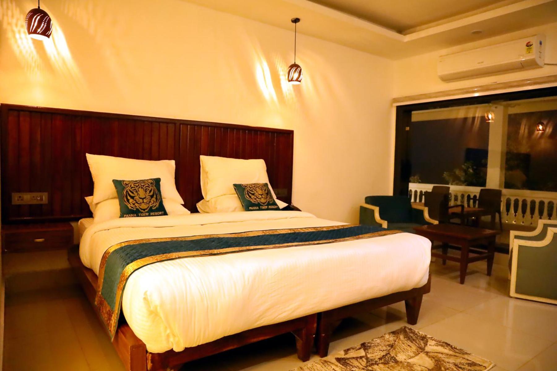 Panna Tiger Resort- Riverside Property Rājgarh Exteriör bild